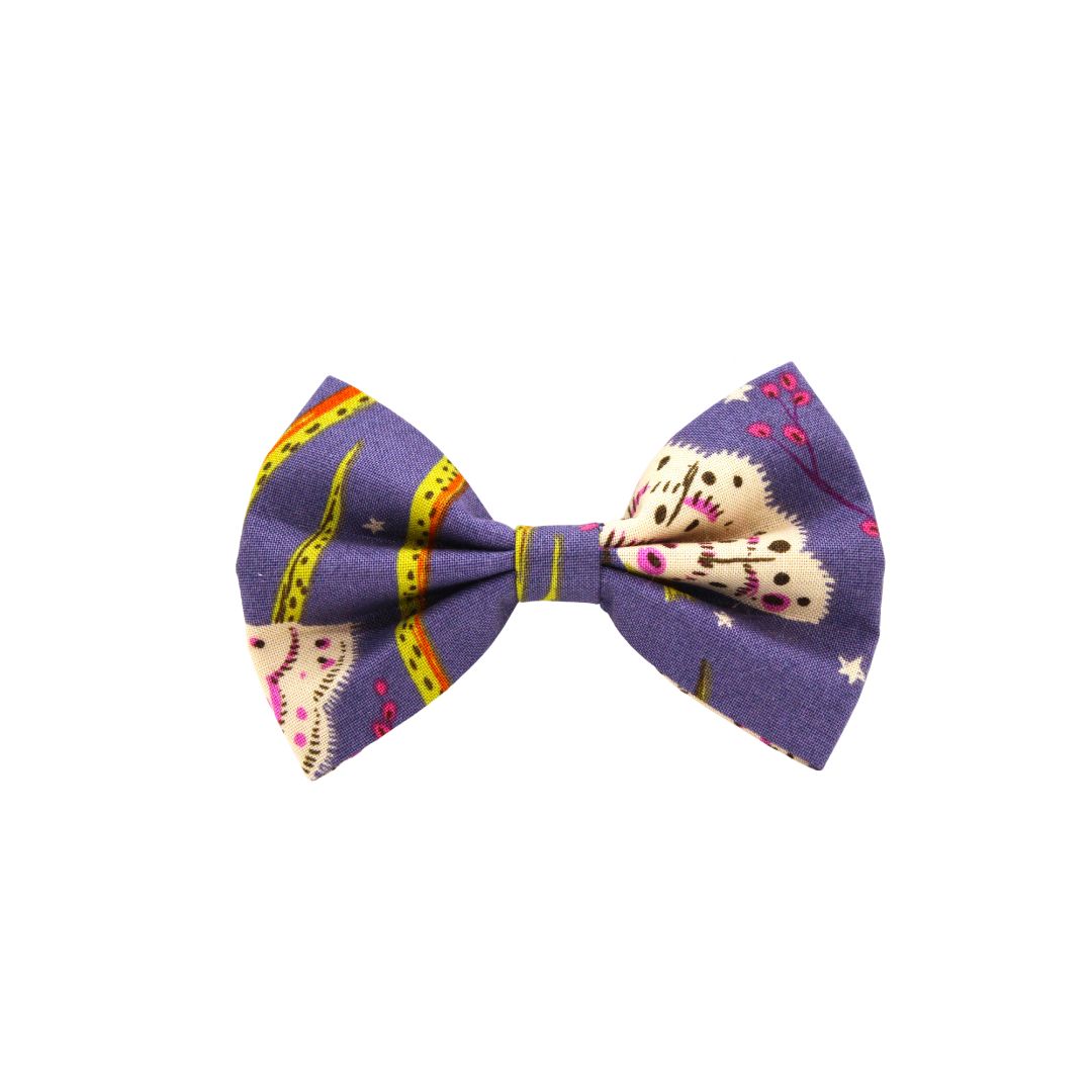 ''Enchanted berries'' bow tie