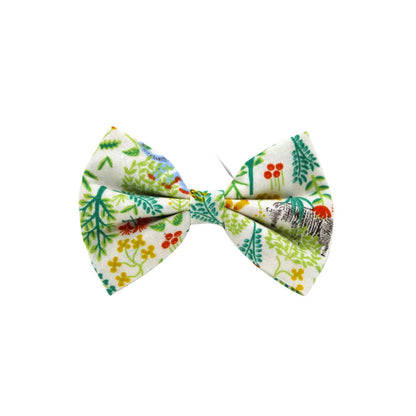 ''Jungle party'' bow tie